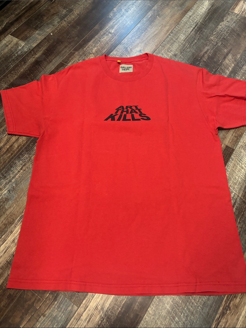 Gallery Dept Red Short-Sleeve 'Art That Kills' Graphic Tee